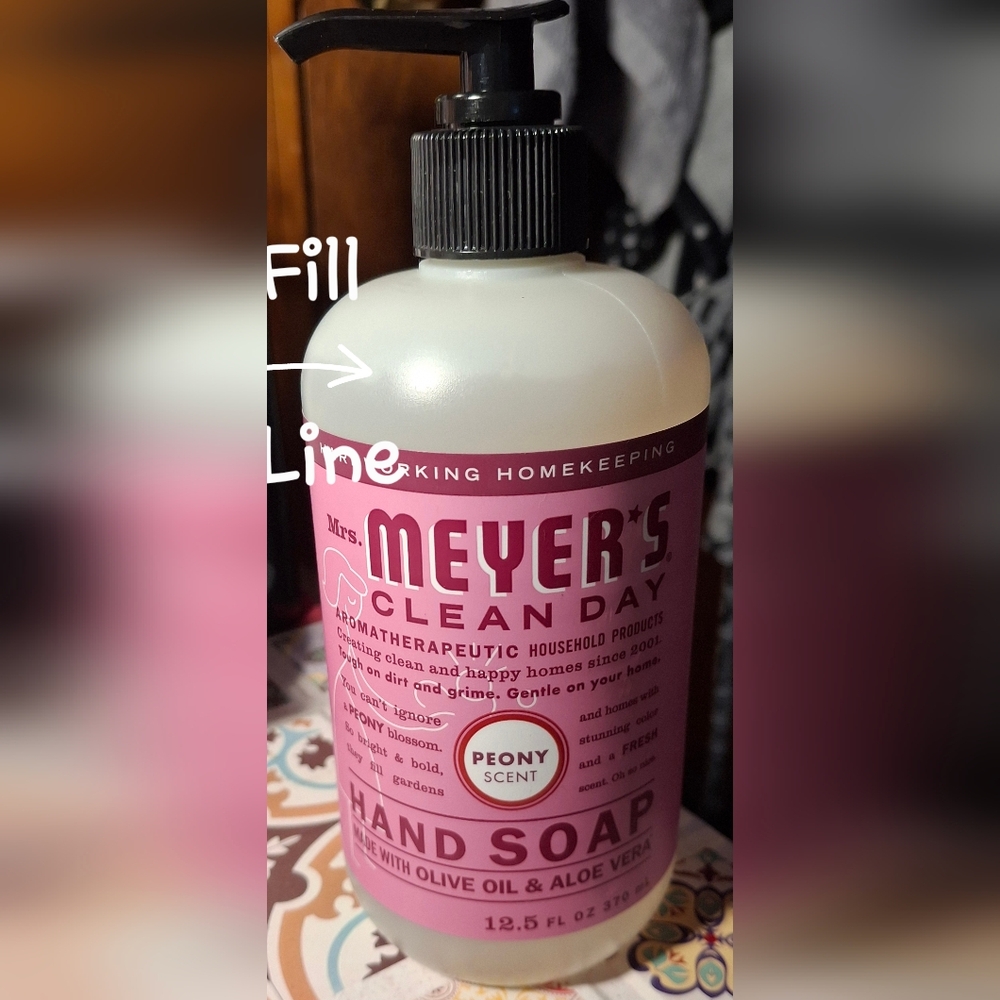 Mrs Meyers Clean Day Limited Edition Hand Soap Peony Scent 12.5 fl oz